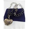Image 1 : VINTAGE SILVER LINK CHAIN W/ HINGED HEART LOCKET PENDANT NECKLACE