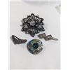 Image 1 : 4 VINTAGE RHINESTONE JEWELRY