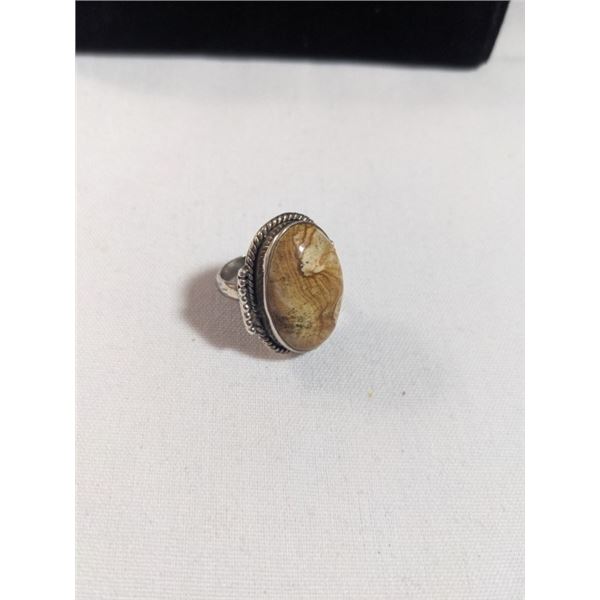 LARGE STERLING SILVER W/ GEMSTONES RING MARKED 925