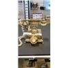 Image 1 : VINTAGE GOLD DECORATIVE TELEPHONE