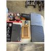 Image 1 : LOT OF BINDERS AND COLLECTOR CARDS, POKEMON, MAGIC, DISNEY, ETC