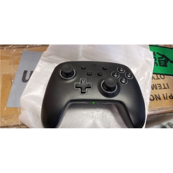 NINTENDO SWITCH PRO CONTROLLER - TESTED WORKING, RETAIL $99