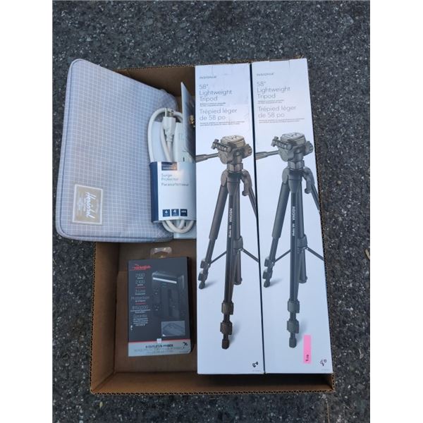 BOX OF BOXED ELECTRICAL AND ACCESSORIES RETAIL $200+