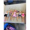 Image 6 : TOTE OF BARBIES AND 2 LARGE DOLLS