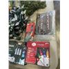 Image 4 : BOX OF CHRISTMAS LIGHTS AND DECOR