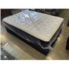 Image 3 : SEALY POSTUREPEDIC QUEENSIZE MATTRESS AND BOXSPRING
