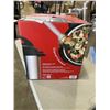 Image 3 : INSTANT POT DUO V5 7IN1 8QT ELECTRIC PRESSURE COOKER - TESTED WORKING, RETAIL $179