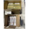 Image 1 : 4 CARTONS KIRKLAND ORGANIC FORTIFIED ALMOND BEVERAGE 946 (ML EACH) AND BOX OF 40 KITCHEN SPONGES