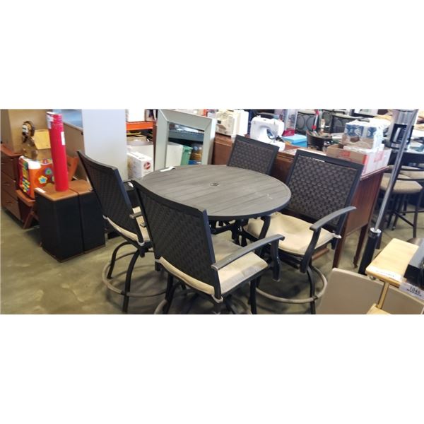 OUTDOOR PATIO TABLE WITH 4 CHAIRS