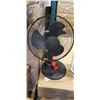 Image 2 : BOX FAN AND TABLE FAN