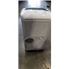 Image 3 : DELONGHI PINGUINO PORTABLE AIR CONDITIONER, WORKING NO ACCESSORIES