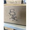 Image 2 : GRAGONN BLACK KNEELING CHAIR WITH BACK SUPPORT