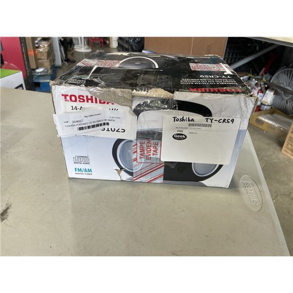 TOSHIBA PORTABLE CD BOOMBOX W/ AM/FM RADIO TUNER - TESTED WORKING, RETAIL $119