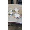 Image 2 : BOX WITH DISH SET INCLUDING MUGS AND PLATES