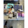 Image 1 : BASKET OF NEW BEAUTY ITEMS