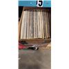 Image 1 : LARGE LOT OF ASSORTED GENRE ESTATE RECORDS
