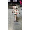 Image 3 : CROQUET SET ON STAND