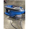 Image 3 : SHARK DUO CLEAN CORDED VACUUM CLEANER