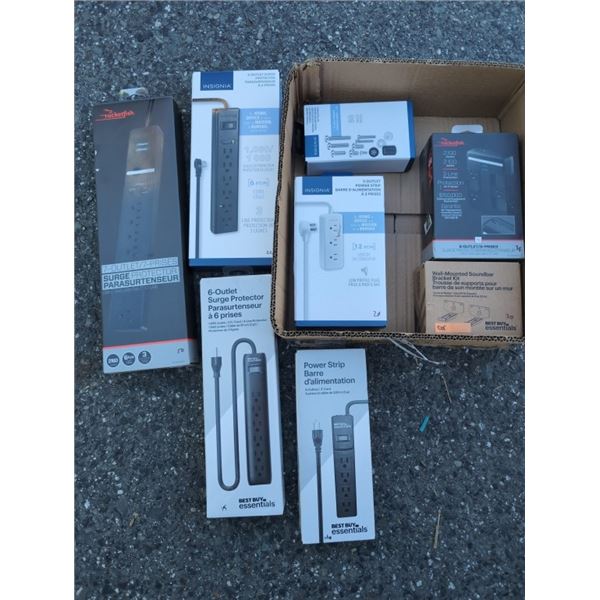 BOX OF BOXED ELECTRICAL AND ACCESSORIES RETAIL $200+