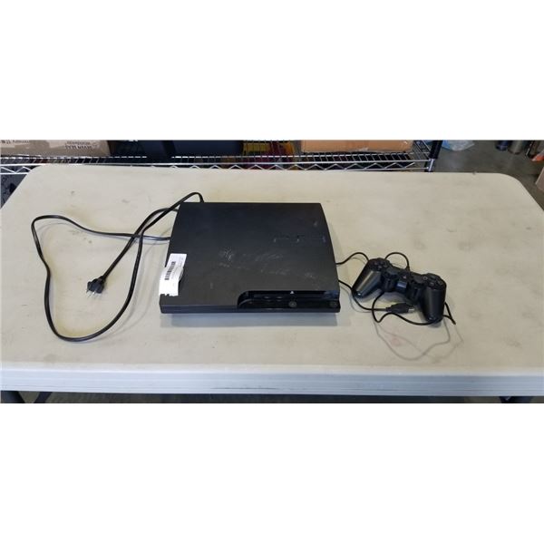 PLAYSTATION GAMING CONSOLE W/ CONTROLLER