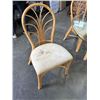 Image 3 : ROUND GLASS TOP RATTAN DINING TABLE WITH 5 CHAIRS, 60 INCH DIAMETER