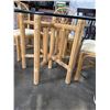 Image 6 : ROUND GLASS TOP RATTAN DINING TABLE WITH 5 CHAIRS, 60 INCH DIAMETER