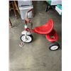Image 2 : 2 RADIO FLYER KIDS TRIKES
