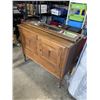 Image 2 : ANTIQUE OAK SERVING CABINET WITH MIRROR GALLERY