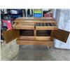 Image 6 : ANTIQUE OAK SERVING CABINET WITH MIRROR GALLERY