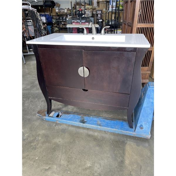 42 INCH SINGLE VANITY W/ FAUCET
