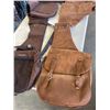 Image 3 : 2 SADDLE COVERS AND 2 SADDLE ACCESSORIE BAGS