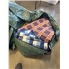 Image 2 : 3 HAY BALE BAGS AND LARGE LOT OF HORSE BLANKETS
