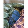 Image 3 : 3 HAY BALE BAGS AND LARGE LOT OF HORSE BLANKETS