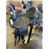 Image 2 : BLACK WINTEC HORSE SADDLE