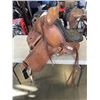 Image 2 : BROWN LEATHER SADDLE