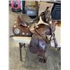 Image 6 : BROWN LEATHER CIRCLE Y SHOW SADDLE