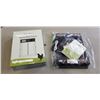 Image 1 : 2 OKKOBI AUTOMATIC CHICKEN COOP DOORS