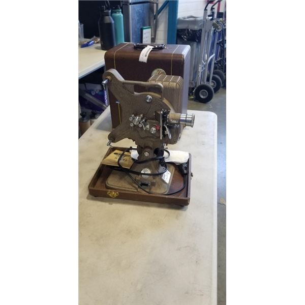 VINTAGE KEYSTONE PROJECTOR