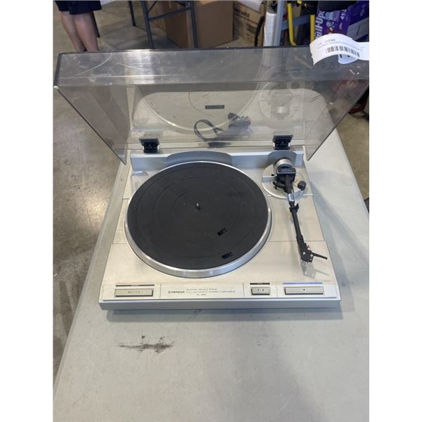VINTAGE PIONEER QUARTZ DIRECT DRIVE FULL AUTOMATICE TIURNTABLE MODEL PL-S50