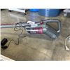 Image 5 : CYCLONE VACUUM AND WINDOW FAN