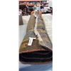 Image 1 : 6'10 X 4'10 AREA CARPET
