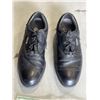 Image 3 : PAIR OF MENS DRESS SHOES SIZE 11