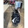 Image 2 : VINTAGE GOLF CLUBS IN BAG