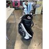 Image 3 : VINTAGE GOLF CLUBS IN BAG