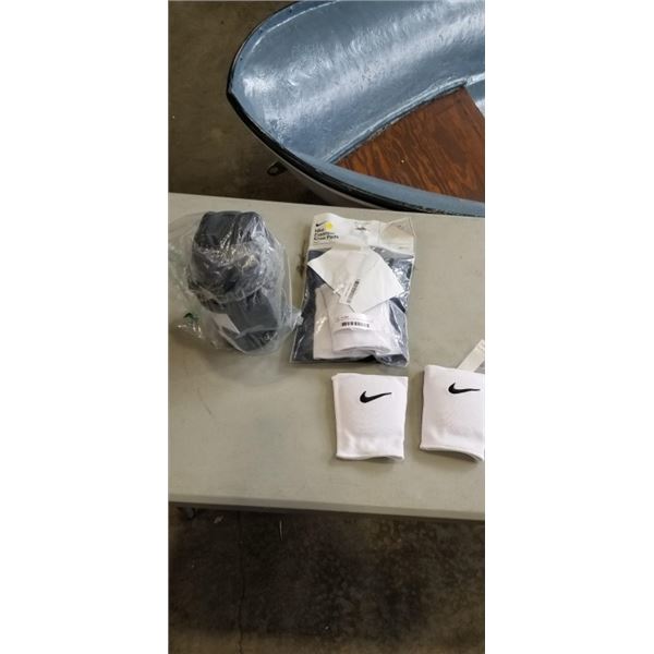 NIKE WATER BOTTLE AND 2 SETS OF KNEE PADS