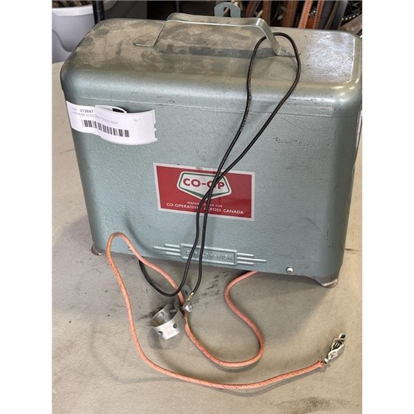 VINTAGE ELECTRIC FENCE BOX