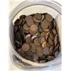 Image 2 : 10 LBS CANADIAN PENNIES