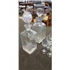 Image 3 : 2 CRYSTAL DECANTERS, NAPKIN HOLDERS AND MINI GLASSES