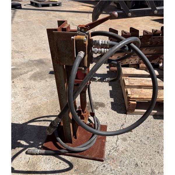 Hydraulic Post Driver or Breaker
