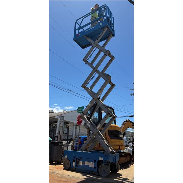Vertical Technologies Genie GS-1930 Electric Scissor Lift